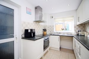 Kitchen- click for photo gallery